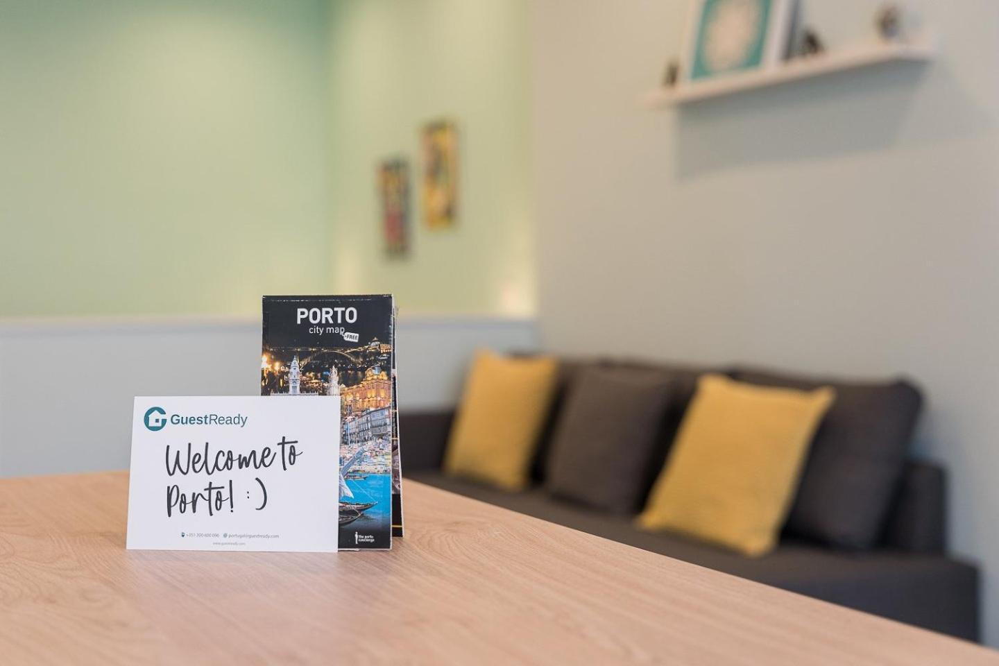 Guestready - The New Moonstone Office * Porto